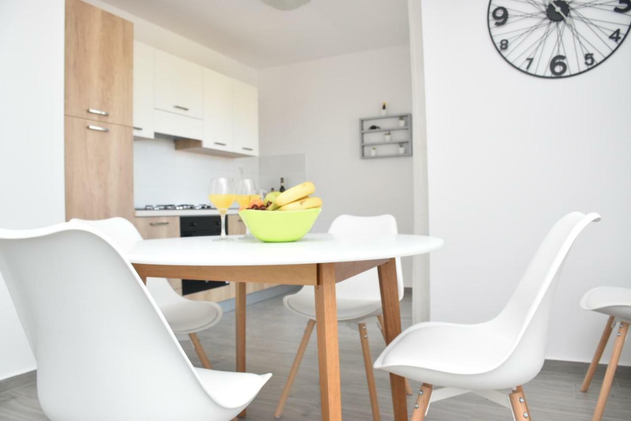 Ražanac Apartments Mino מראה חיצוני תמונה