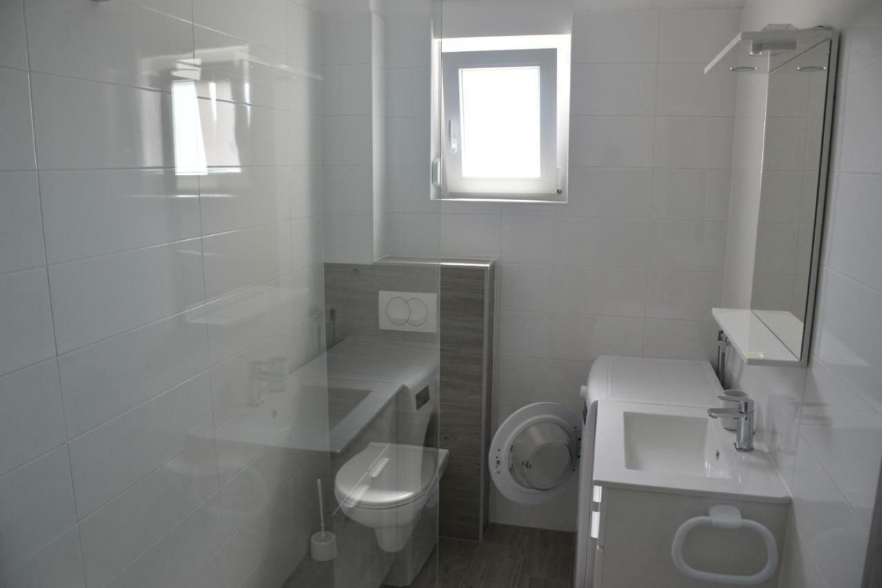 Ražanac Apartments Mino מראה חיצוני תמונה